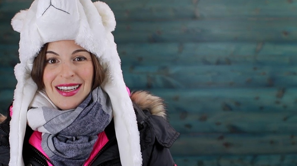 Dana Newman mit Wintermütze und dickem Schal. | Bildquelle: BR