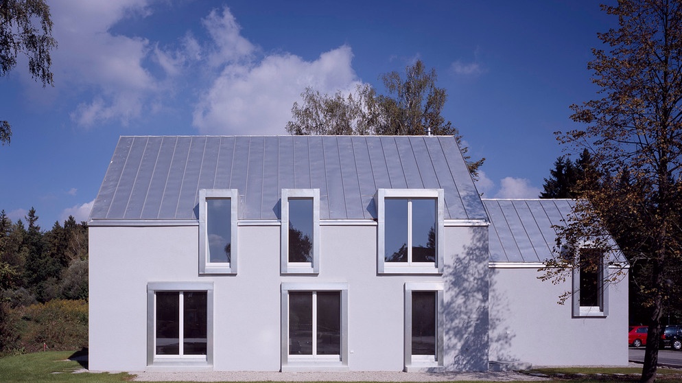 Ein Haus mit Gauben | Bildquelle: Simone Rosenberg