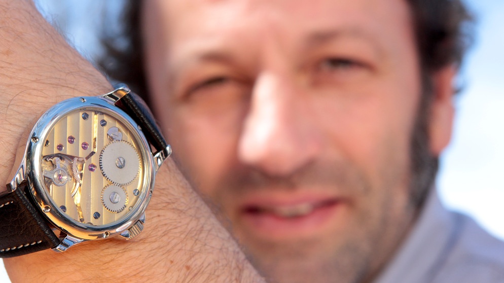 Schmidt Max baut sich seine Uhr | Bildquelle: André Goerschel
