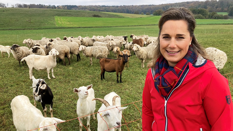 Unser Land-Moderatorin Janina Nottensteiner | Bildquelle: BR
