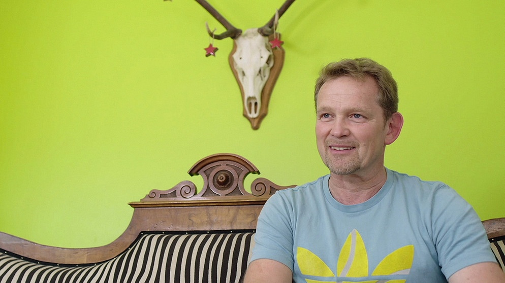 Aus Bischofsgrün stammt der ehemalige Skispringer Herbert Frosch, der hier seine Sportlerkarriere begann und die Heimat früh verließ. | Bildquelle: BR/Martin Rösner