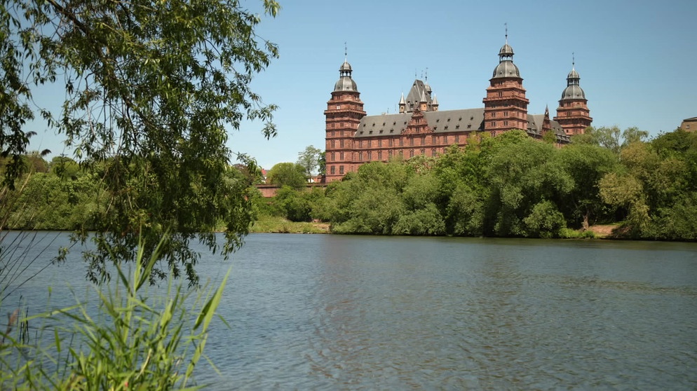 Dialekt: Renaissanceschloss Johannisburg in Aschaffenburg am Main | Bildquelle: BR/Harald Rentsch 