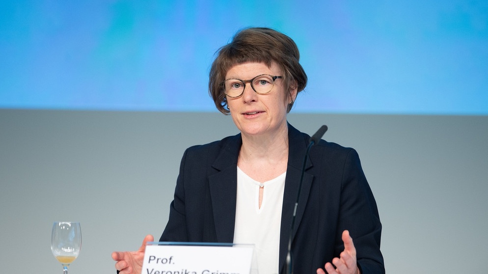 Prof. Dr. Veronika Grimm, FAU Erlangen-Nürnberg | Bildquelle: dpa-Bildfunk/Timm Schamberger