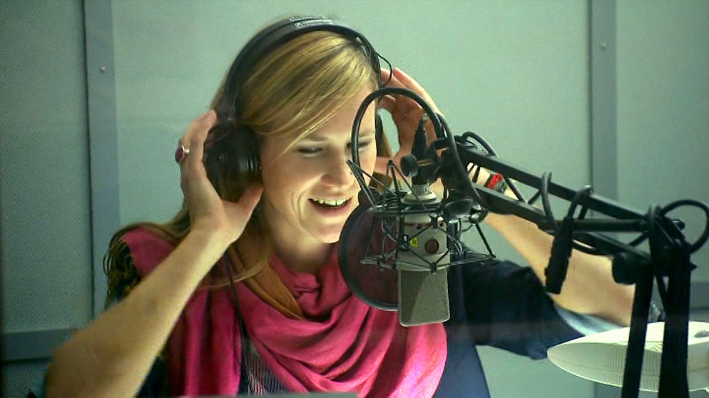 Anna Tillack spricht ihren Beitrag | Bildquelle: BR