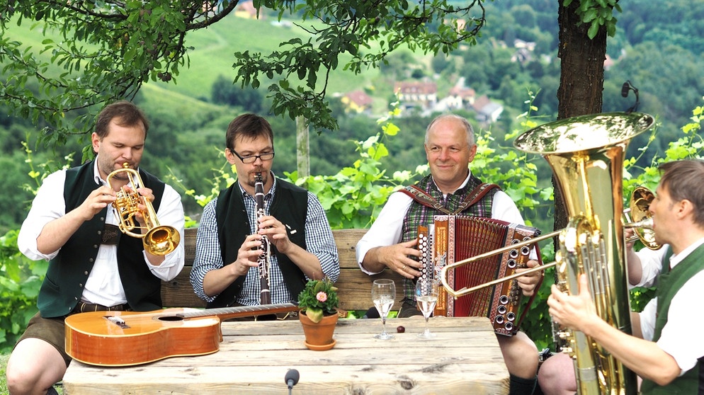 Zsammg'spuit in der Steiermark- Summa summarum-steirisch | Bildquelle: BR/Sebastian Bolenius