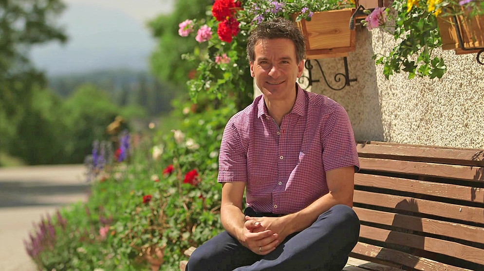 Moderator Florian Schrei | Bildquelle: Bayerischer Rundfunk
