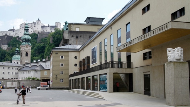 Die Felsenreitschule in Salzburg | Bildquelle: picture-alliance/dpa