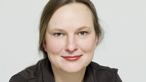 Porträt Julia Schölzel | Bildquelle: BR / Ralf Wilschewski