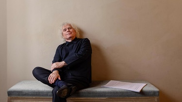 Dirigent Sir Simon Rattle | Bild: Astrid Ackermann
