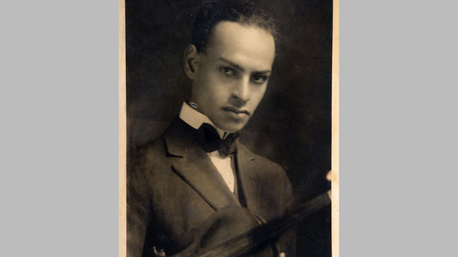  Armand J. Piron mit Geige | Bildquelle: Partial gift of Priscilla and John Lawrence and Burt Barbre, The Historic New Orleans Collection, Accession 2009.0228