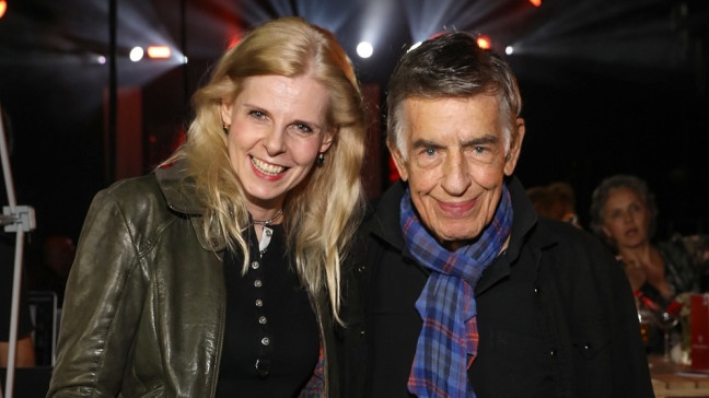 Melanie und Rolf Kühn bei der Verleihung des Fred Jay Preises an Inga Humpe in Berlin 2018 | Bildquelle: picture-alliance/dpa
