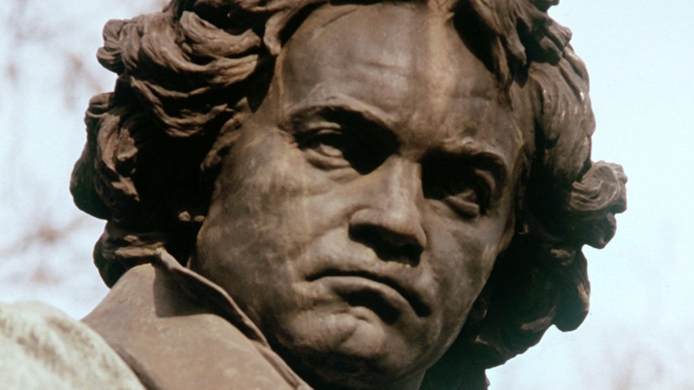 16. März 1827: Ludwig van Beethoven bestellt Pfirsichkompott | Audio ...