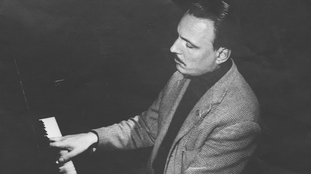 Der Pianist Arturo Benedetti Michelangeli | Bildquelle: picture-alliance / Leemage