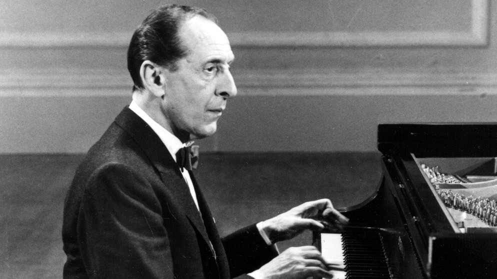 Der Piansit Vladimir Horowitz. Forografie aus dem Jahr 1968 | Bildquelle: picture alliance / Courtesy Everett Collection