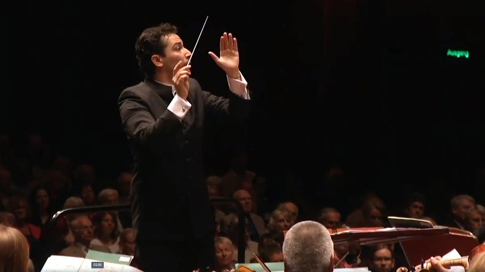 Bartók: Kossuth ∙ hr-Sinfonieorchester ∙ Andrés Orozco-Estrada | Bildquelle: hr-Sinfonieorchester – Frankfurt Radio Symphony (via YouTube)