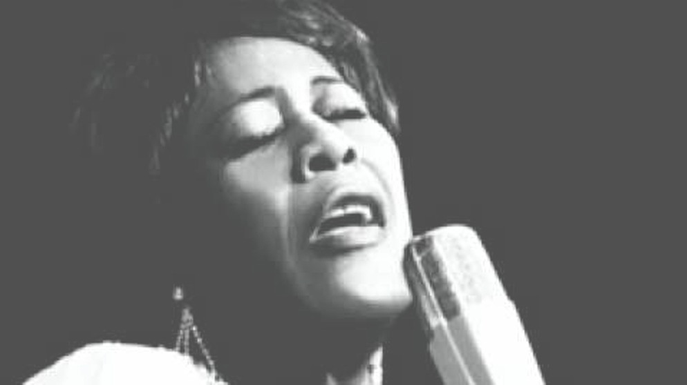 Let's Do It (Let's Fall In Love) by Ella Fitzgerald | Bildquelle: mostofthetime1 (via YouTube)