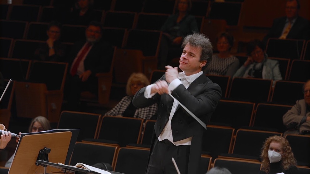 Bamberger Symphoniker, Jakub Hrůša - Richard Strauss: Eine Alpensinfonie, op. 64 | Bildquelle: Bamberger Symphoniker (via YouTube)