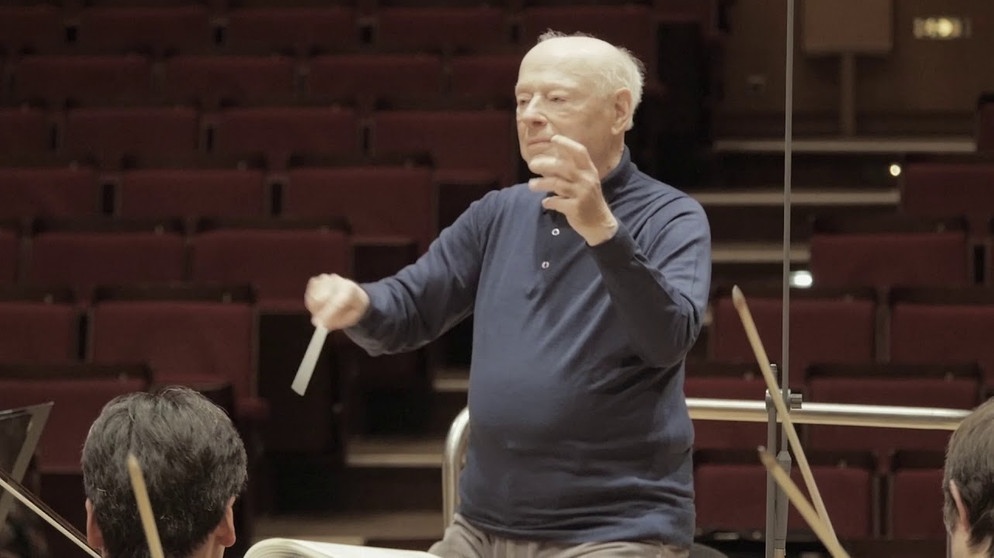 BRSO: Bernard Haitink dirigiert Beethovens 9. Symphonie (Auszug) | Bildquelle: Symphonieorchester des Bayerischen Rundfunks (via YouTube)