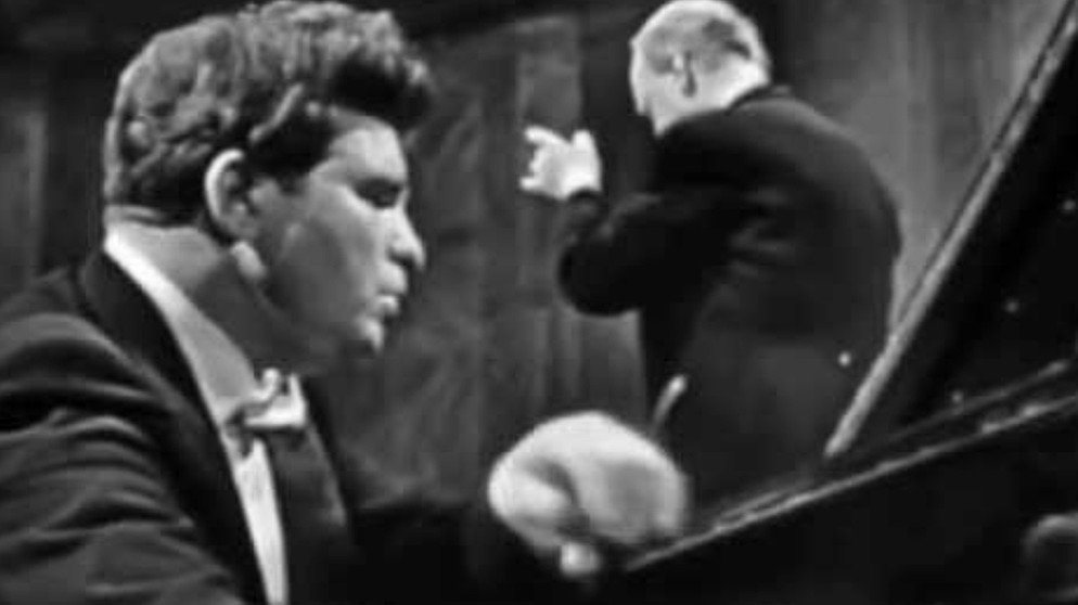 TCHAIKOVSKY  Piano Concerto in B flat  EMIL GILELS  1959 | Bildquelle: roger bridgland (via YouTube)
