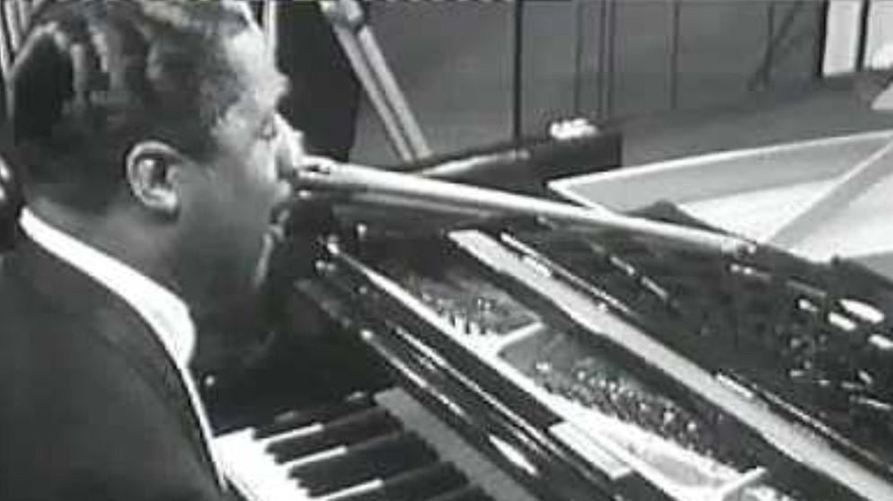 Erroll Garner plays Misty | Bildquelle: Joris Holderbeke (via YouTube)