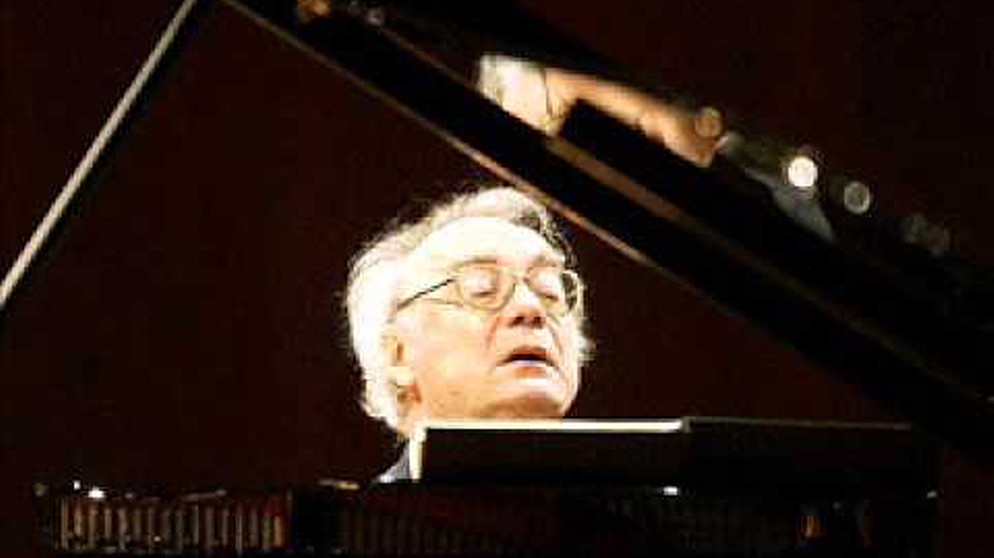 Alfred Brendel plays Schumann - Symphonic Etudes op. 13 | Bildquelle: 71demy (via YouTube)