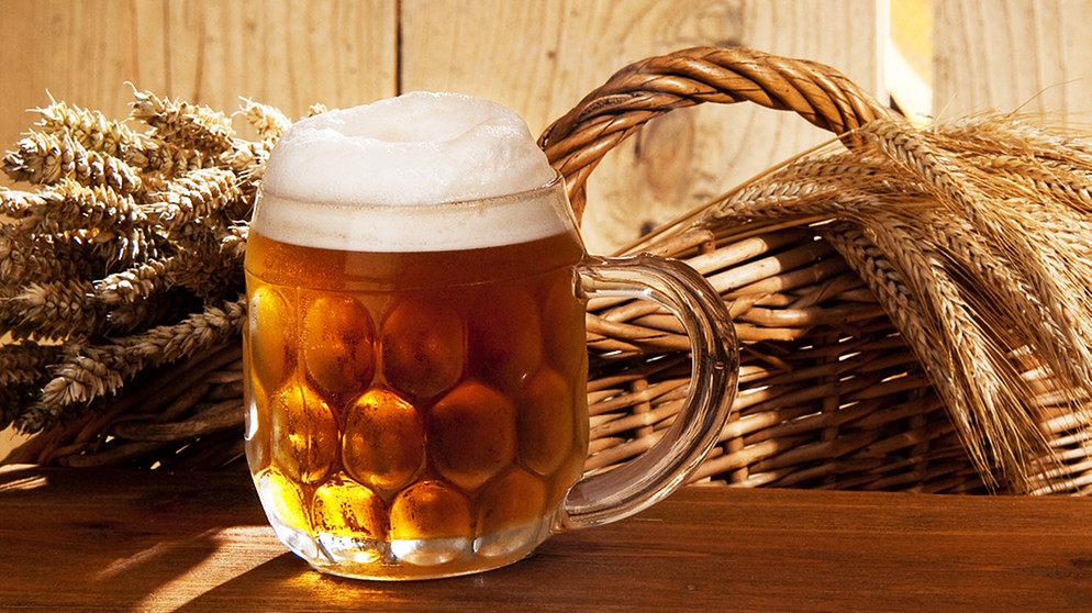 Glas Bier mit Getreide | Bildquelle: colourbox.com