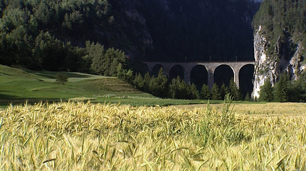 Im Albulatal. | Bildquelle: BR